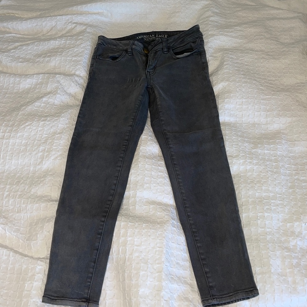 Grey American eagle skinny jeans